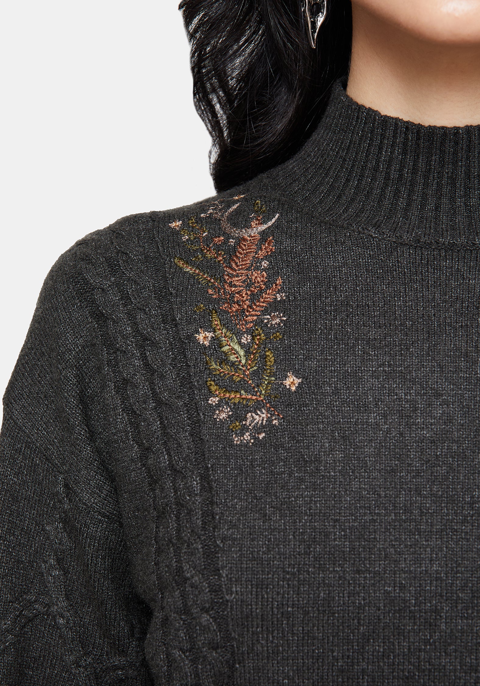 Abellona Embroidered Cable Knit Sweater - Image 2
