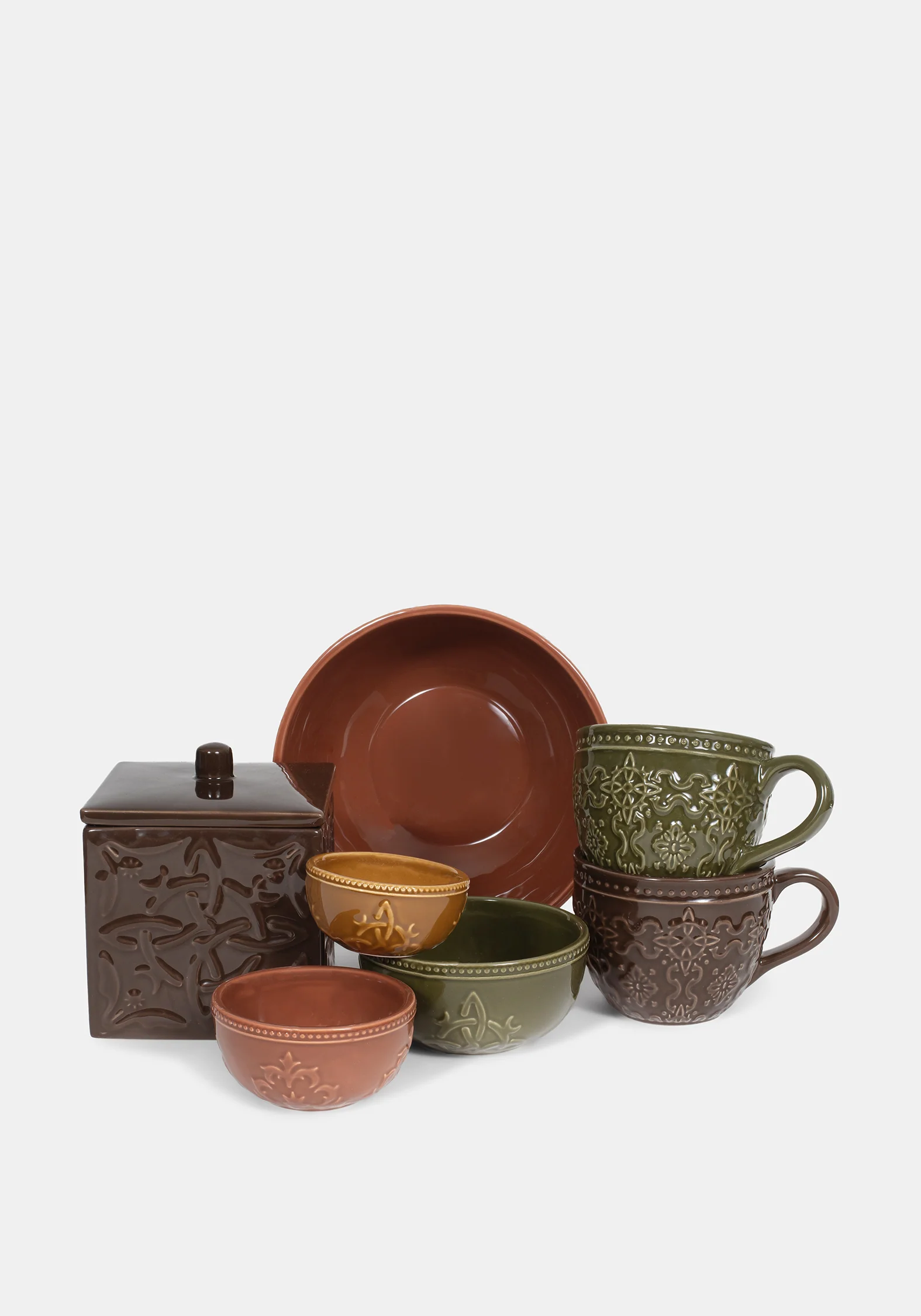Ashwyn Witches Tile Debossed Mug (Brown) - Image 6