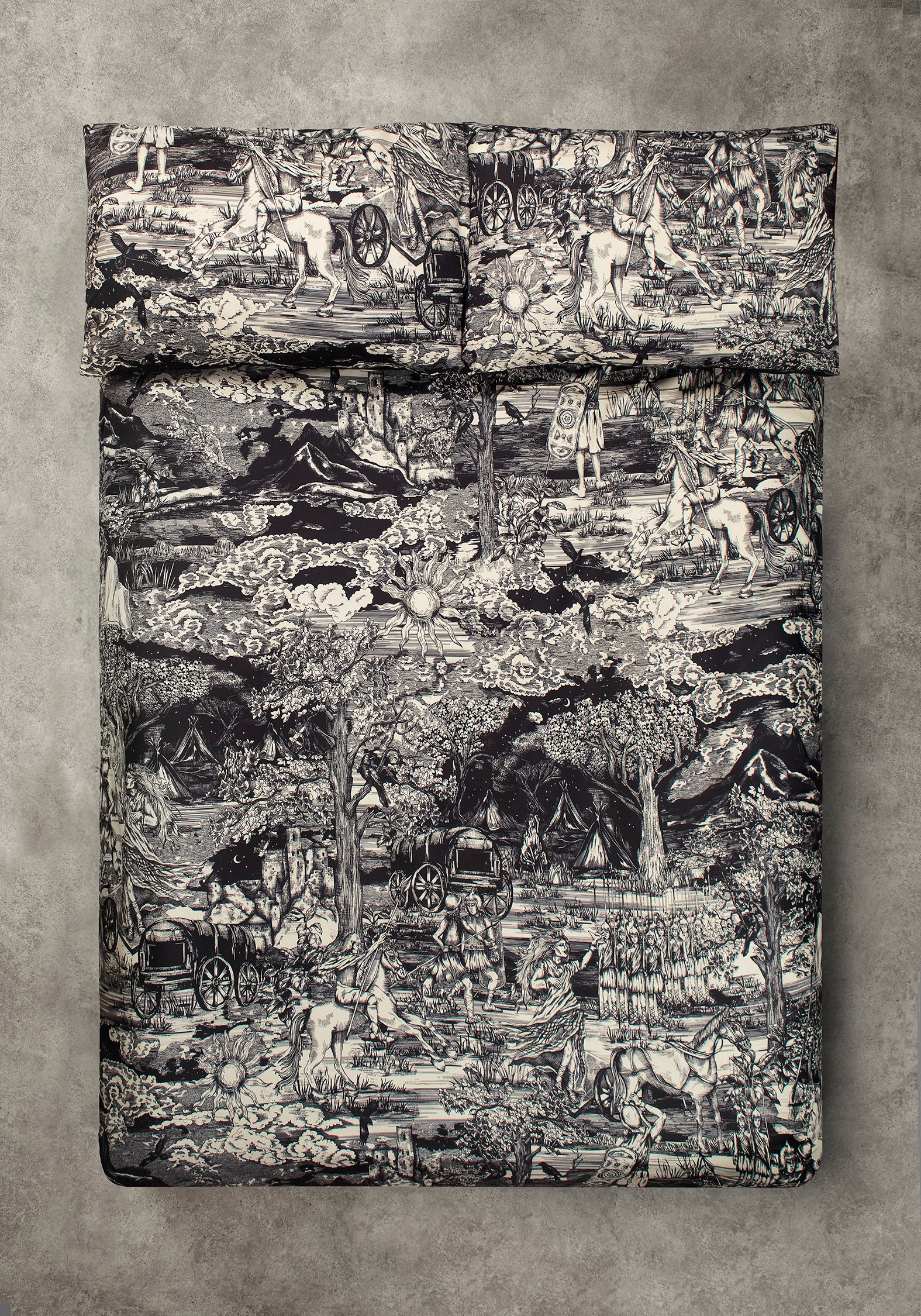 Boudicca Bedding Set (US Queen) - Image 4