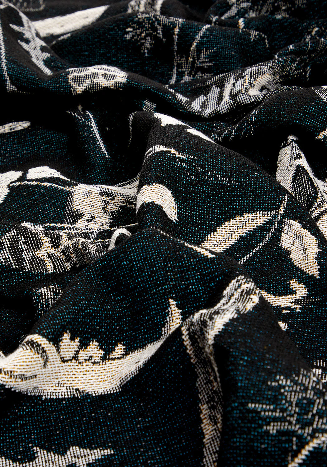 Earth Magic Woven Blanket - Image 4