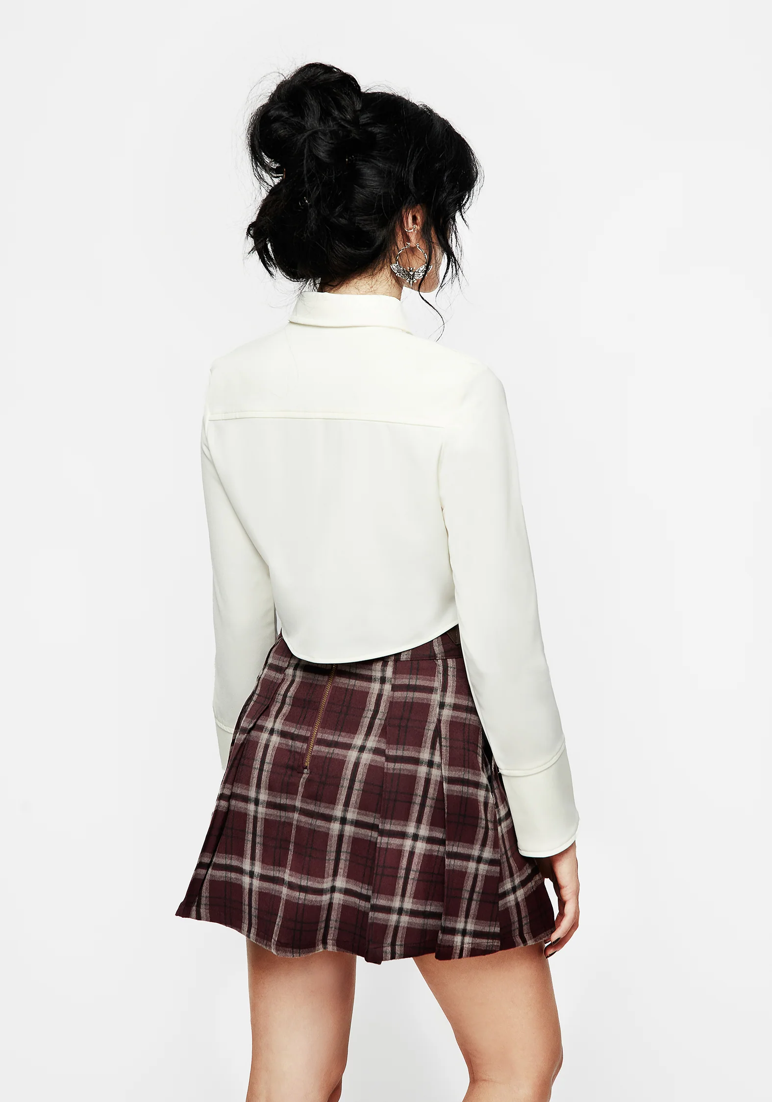 Mortmoth Chain Collared Crop Shirt - Image 3