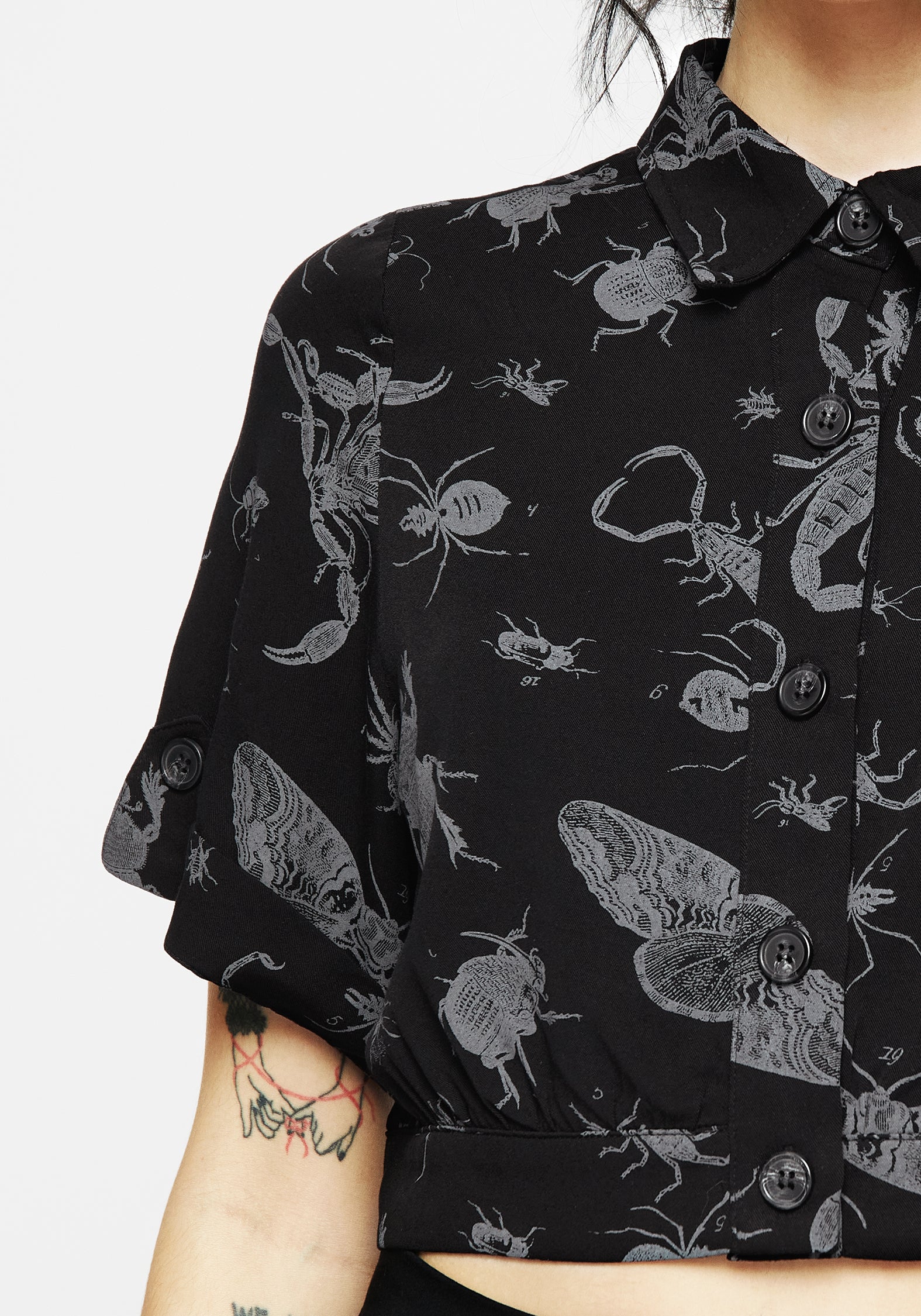 Parasite Bugs Short Sleeve Crop Shirt - Black - Image 2