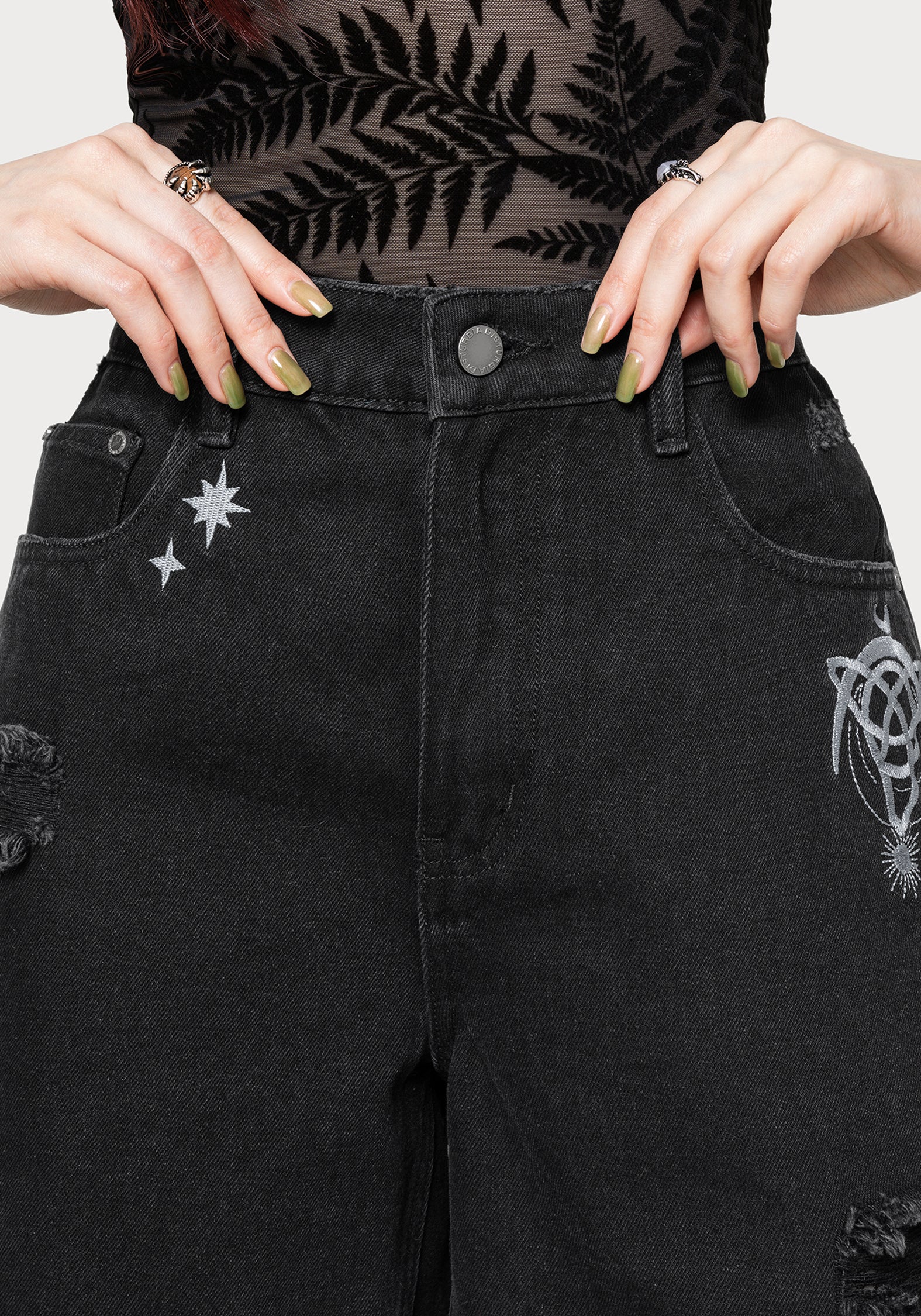Reina Celestial Embroidered Denim Short - Image 5