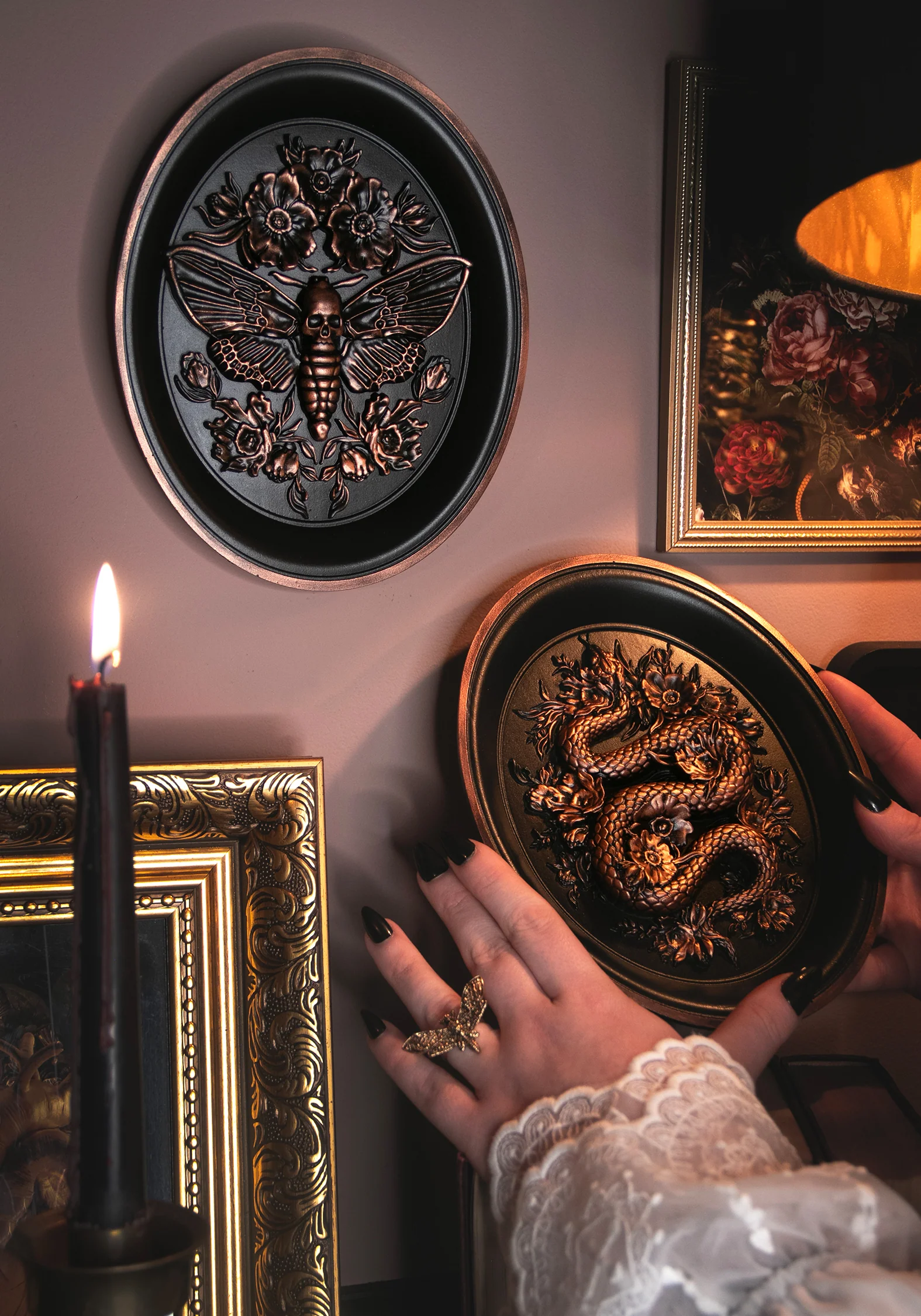 Rosamoth Wall Hanger - Image 6
