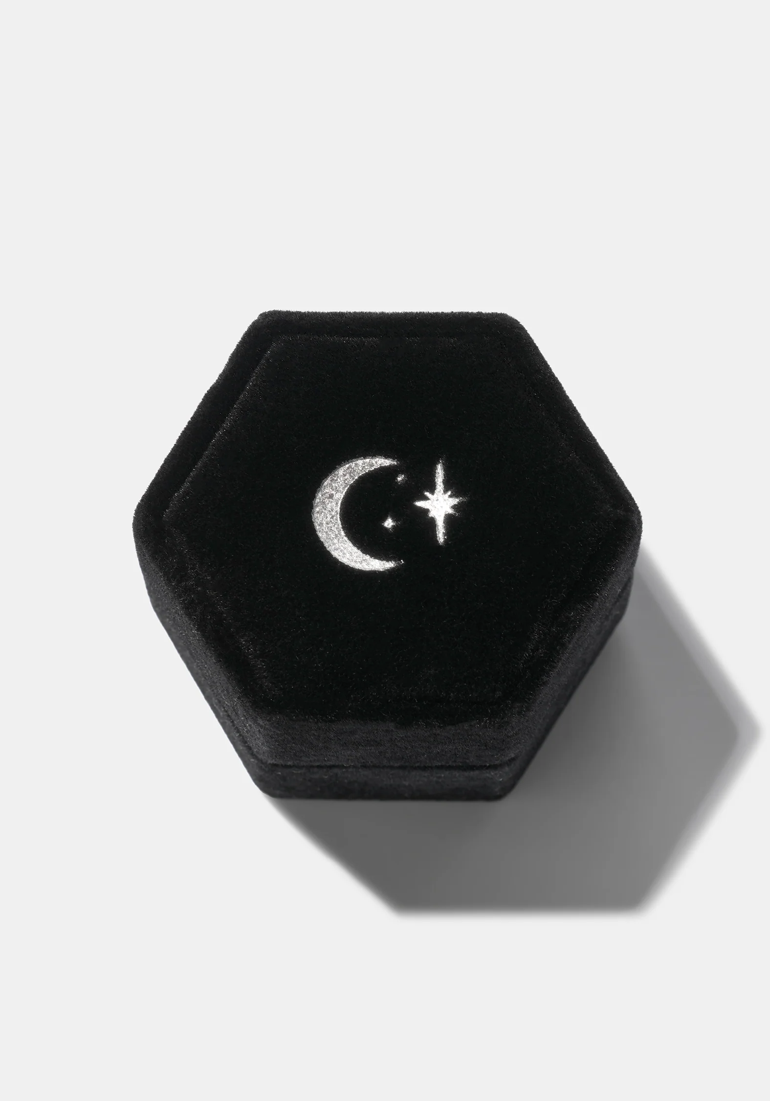 Rosethorn Sterling Silver Black Spinel Band - 4.5mm - Image 6