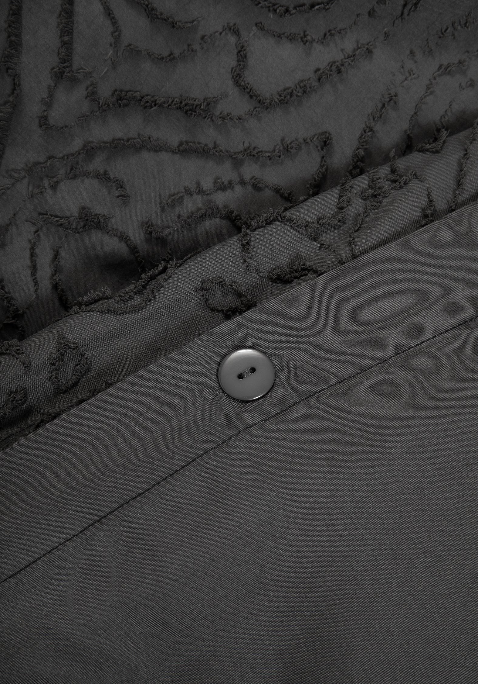 Veloria Cloisters Bedding (US Queen) - Image 6