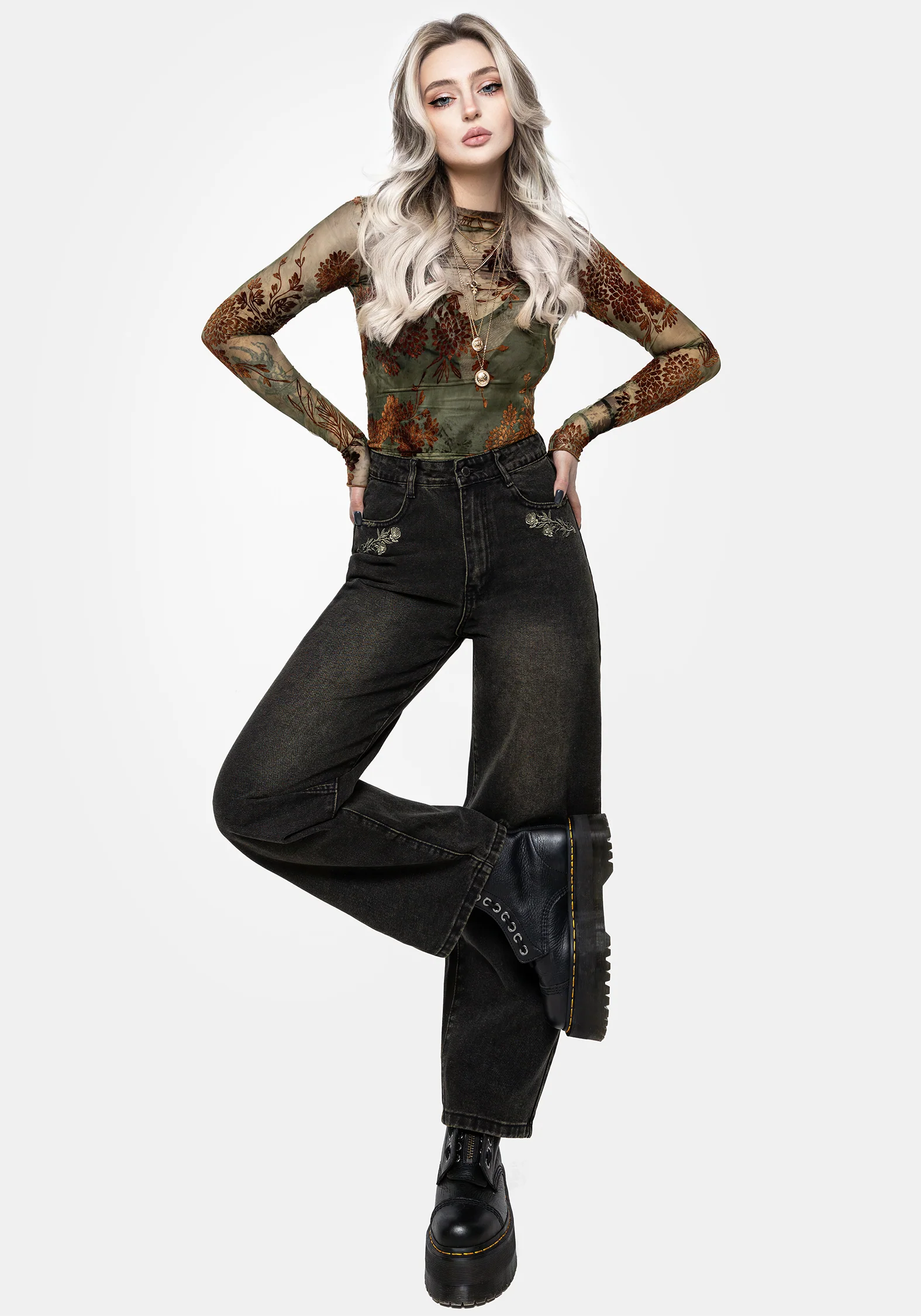 Veltha Floral Embroidered Denim Barrel Leg Jeans - Image 4