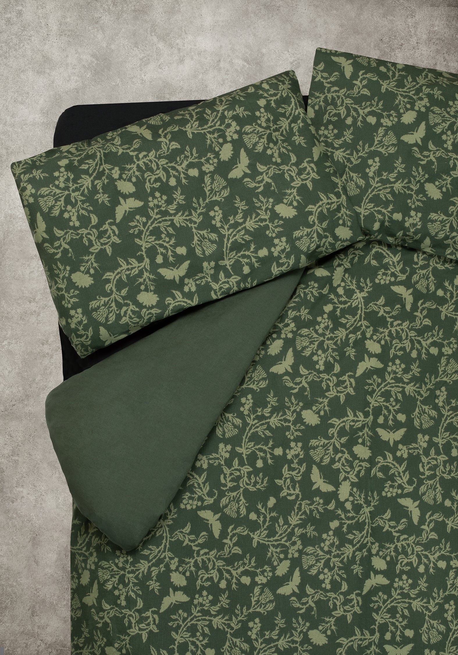 Wildwood Floral Print Cotton Bedding Set - US Queen - Image 2